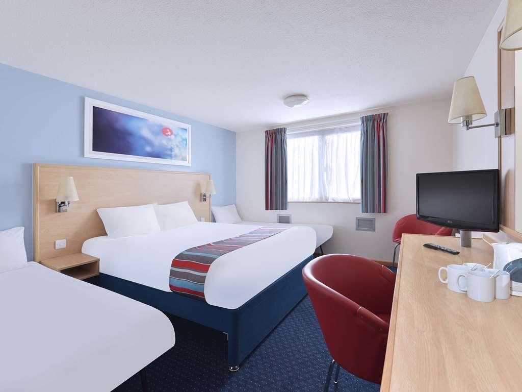 Travelodge Nuneaton Bedworth 部屋 写真