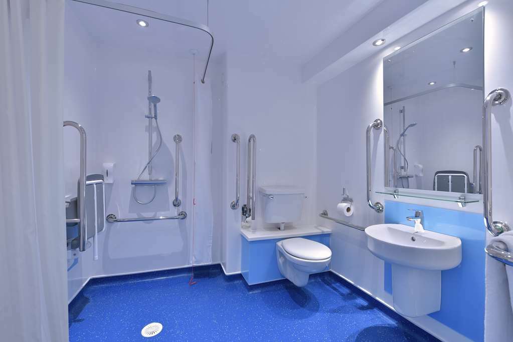 Travelodge Nuneaton Bedworth 部屋 写真